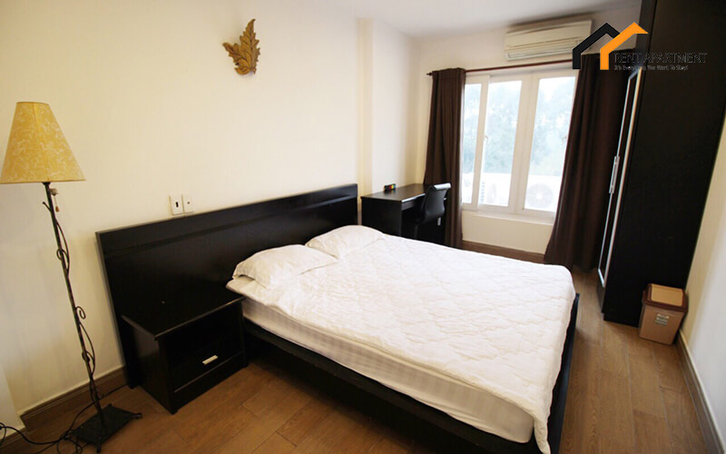 1154 bedroom wooden floor