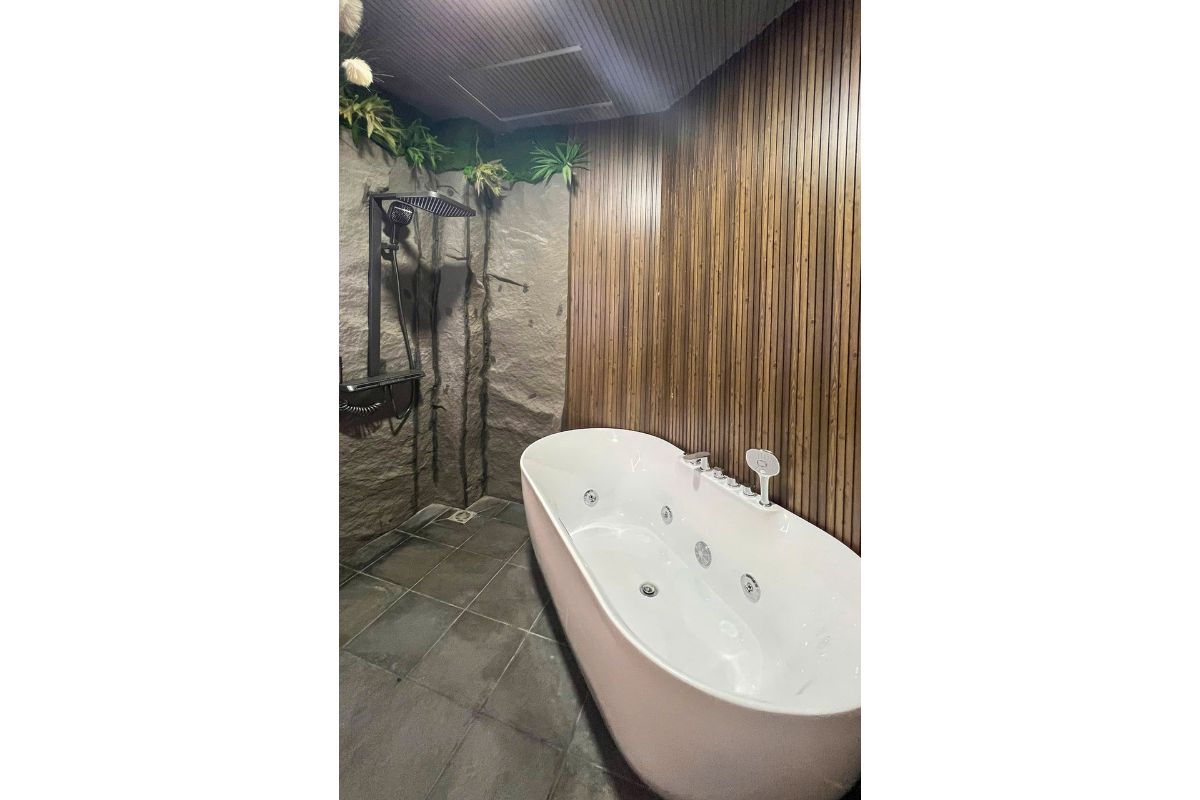 ID 1416 - studio - bathroom