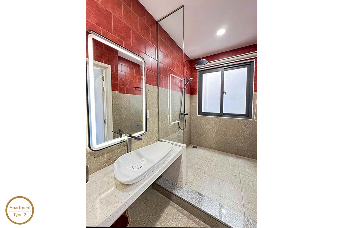 ID 2034 - window -bathroom 2