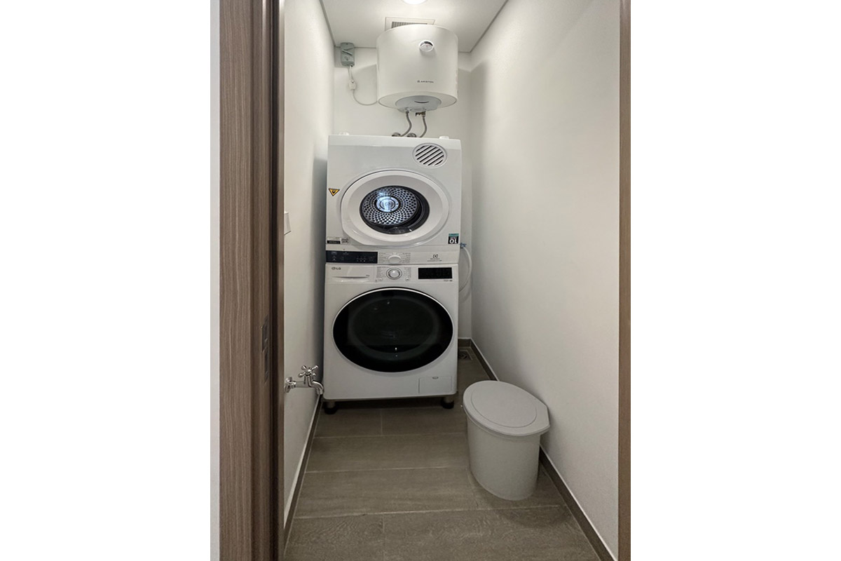 ID 2091 washer and dryer set