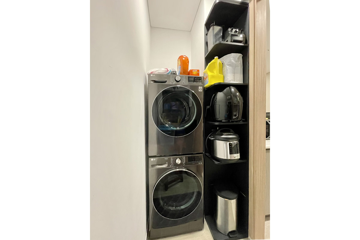 ID 2094 washer and dryer set