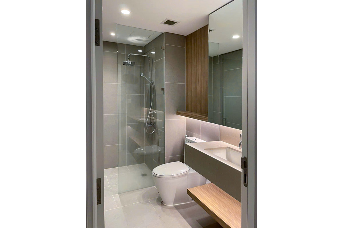 ID 2114 bathroom