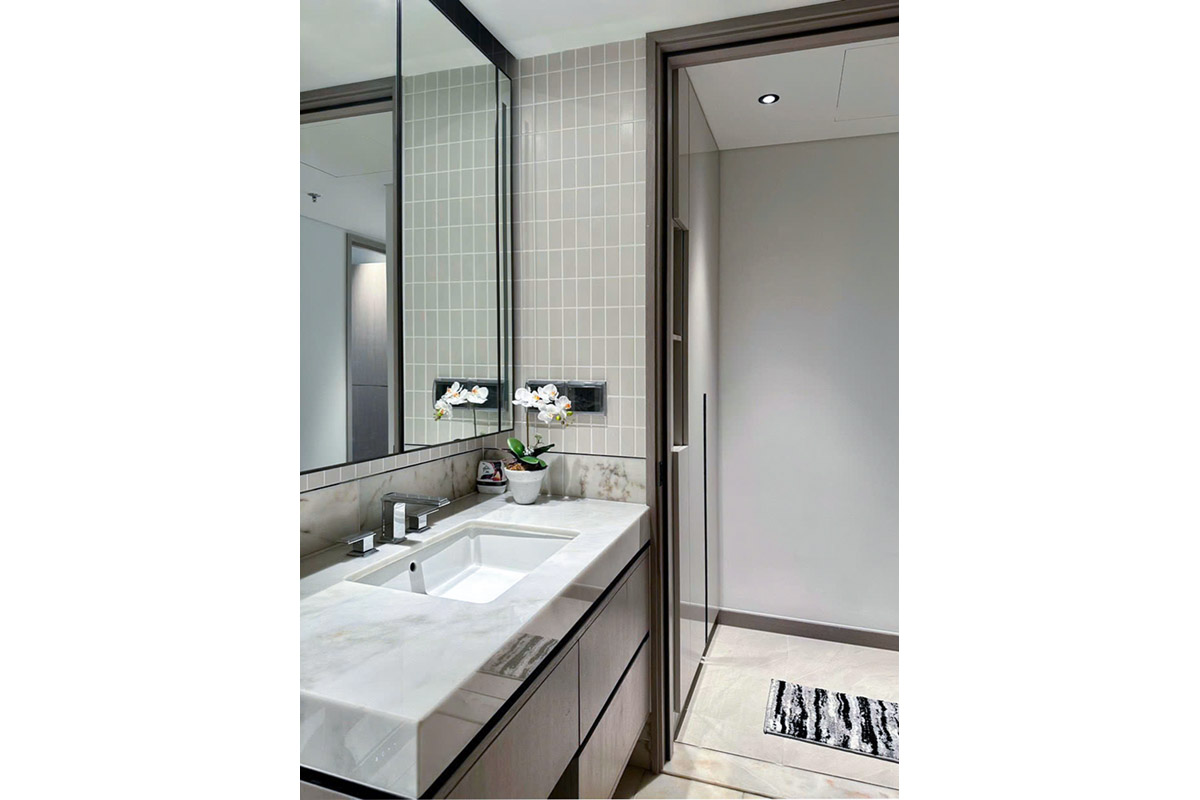 ID 2116 bathroom2