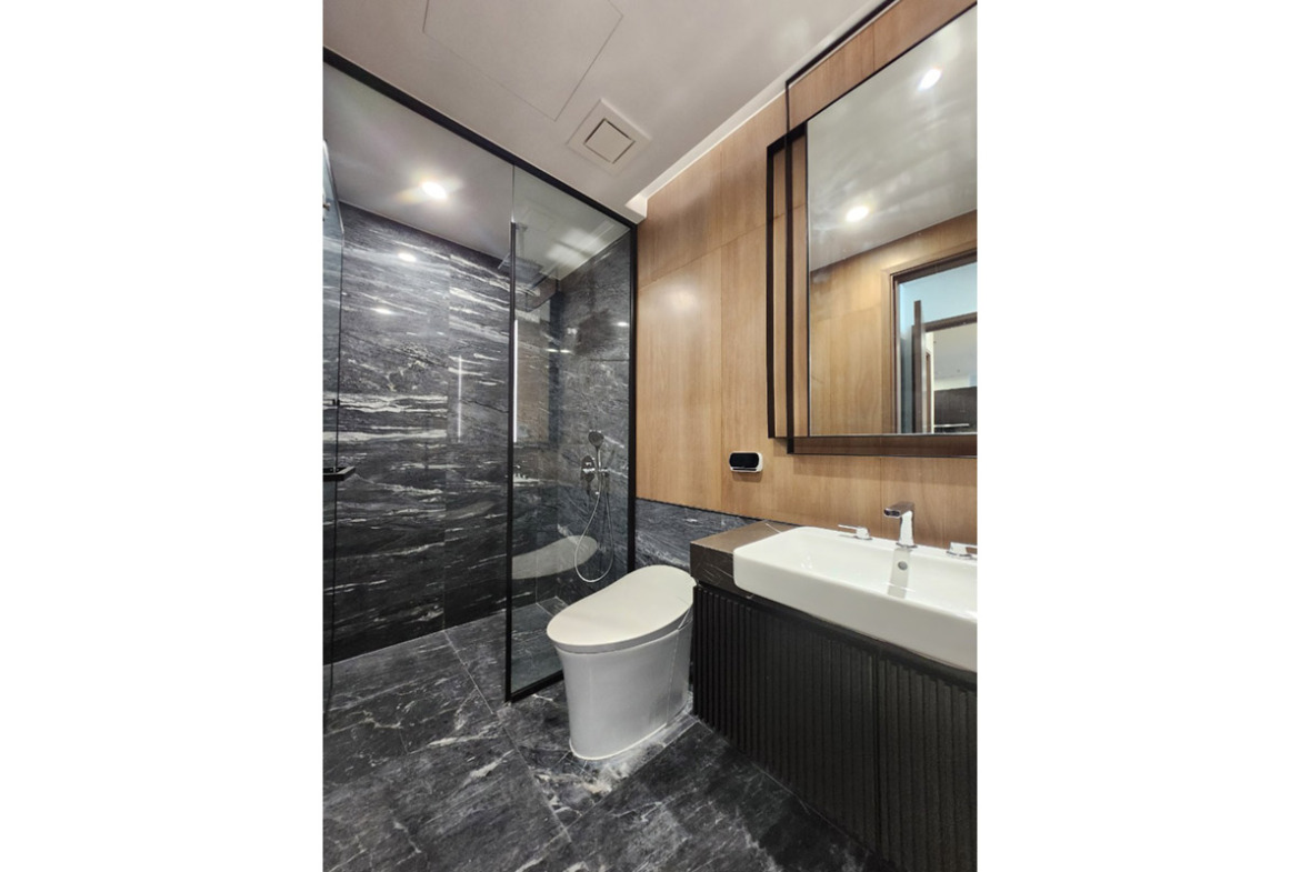 ID 2127 bathroom 2