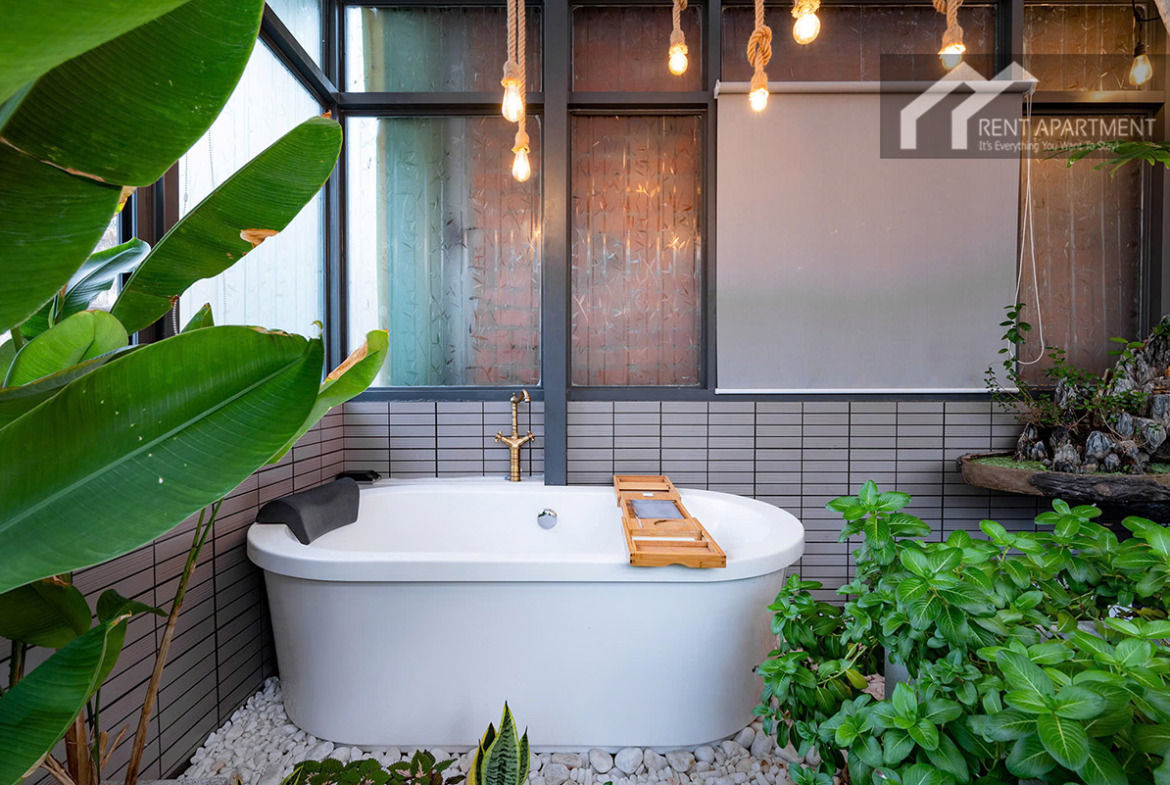 ID 2171 bathtub