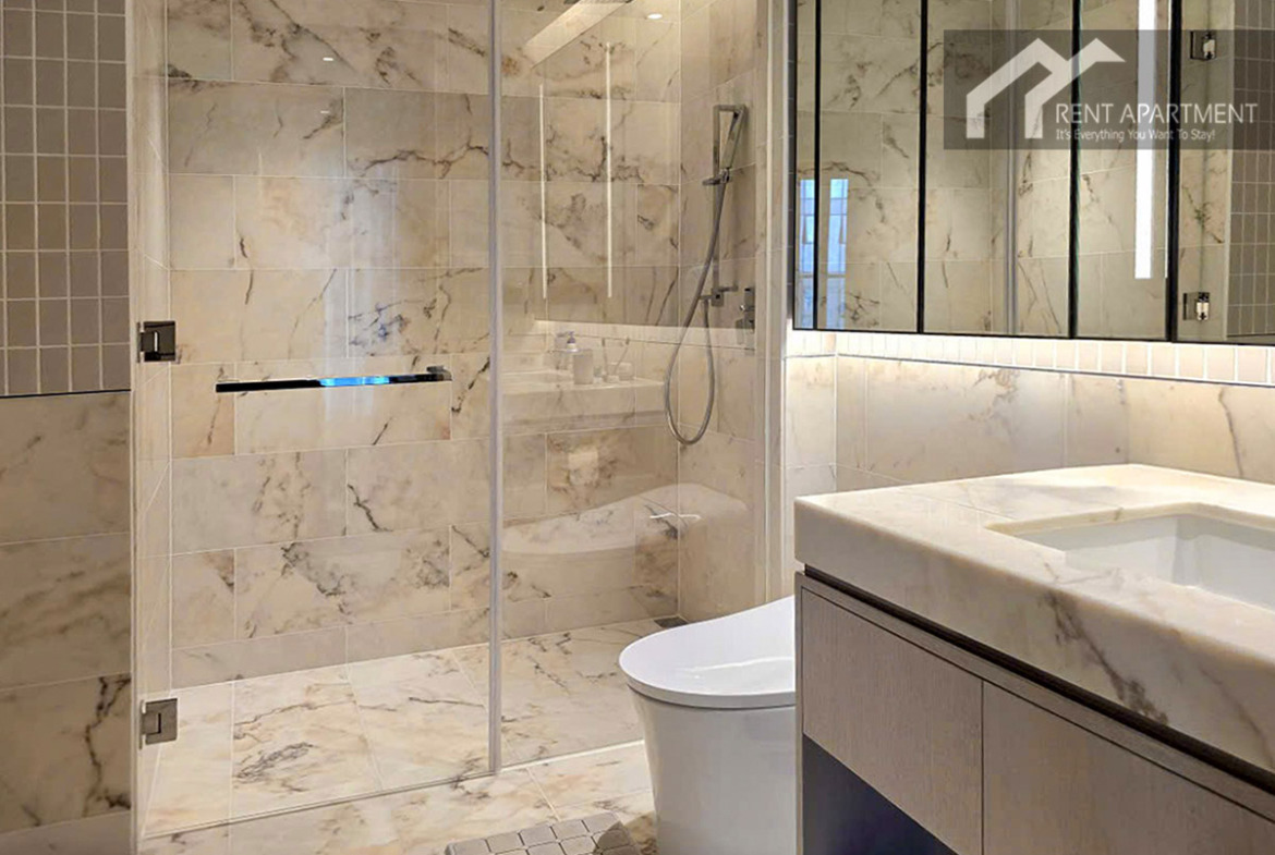 ID 2173 2-bed bathroom