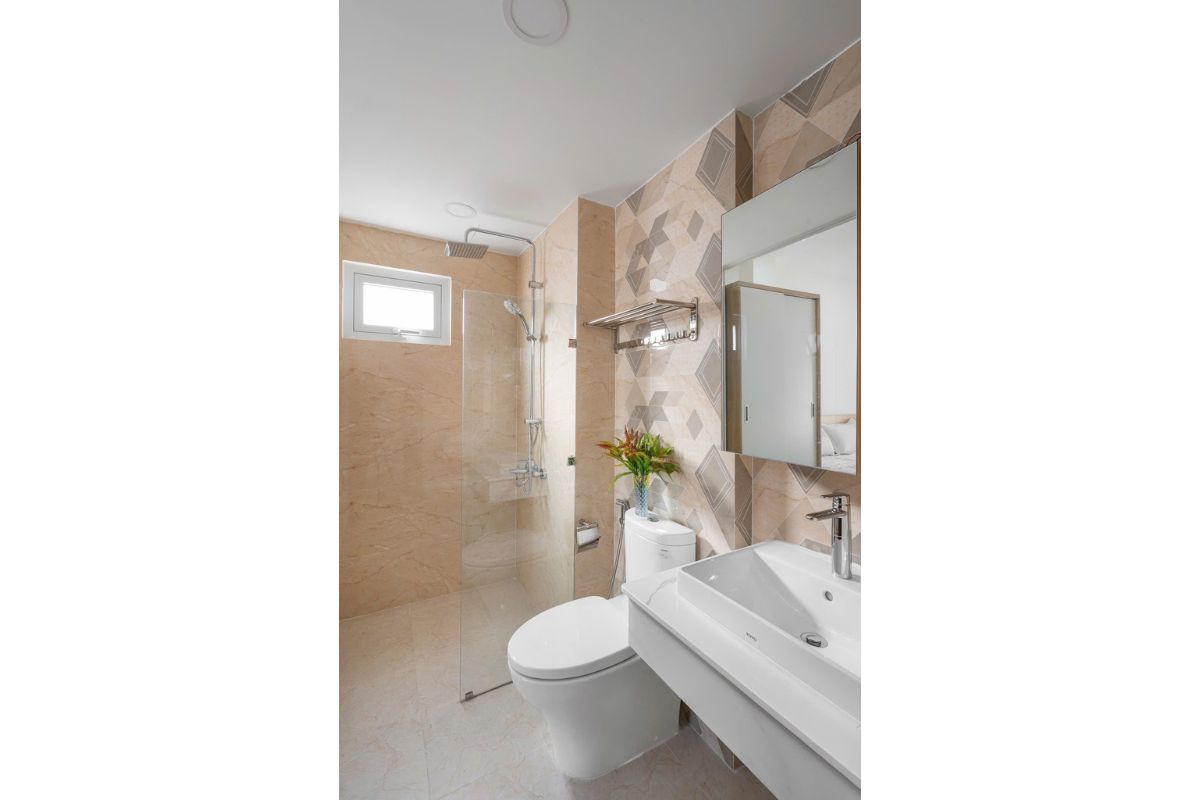 ID 2174 bathroom