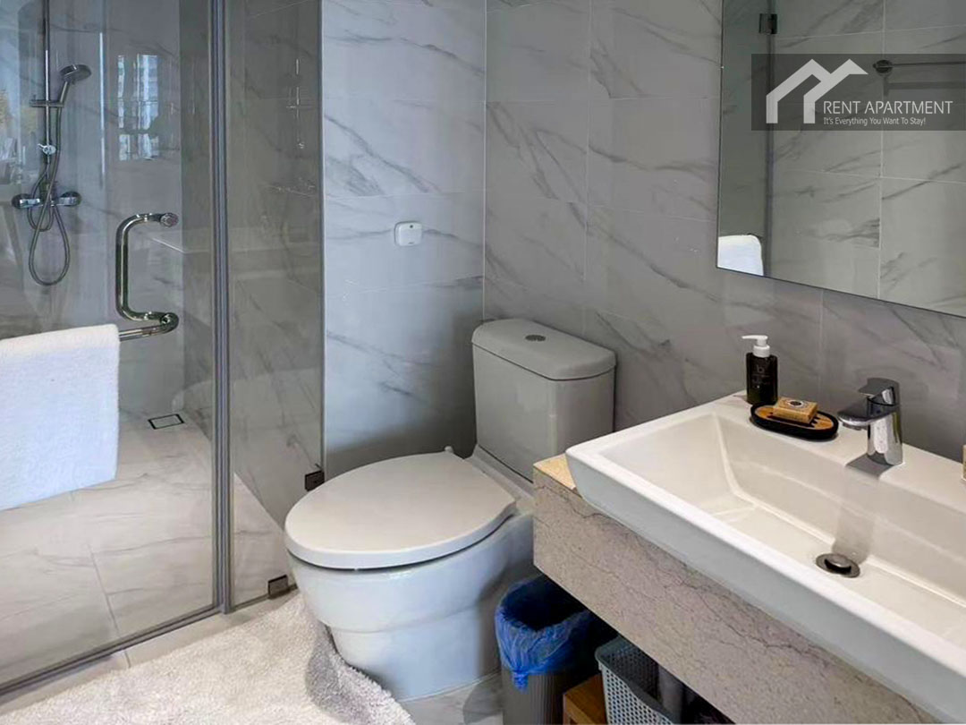 ID 2176 bathroom