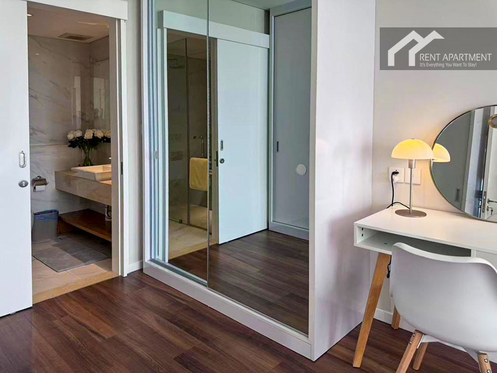 ID 2176 master bedroom