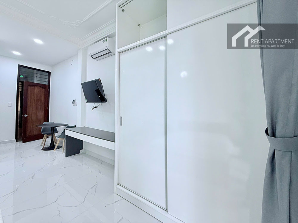 ID 2185 wardrobe