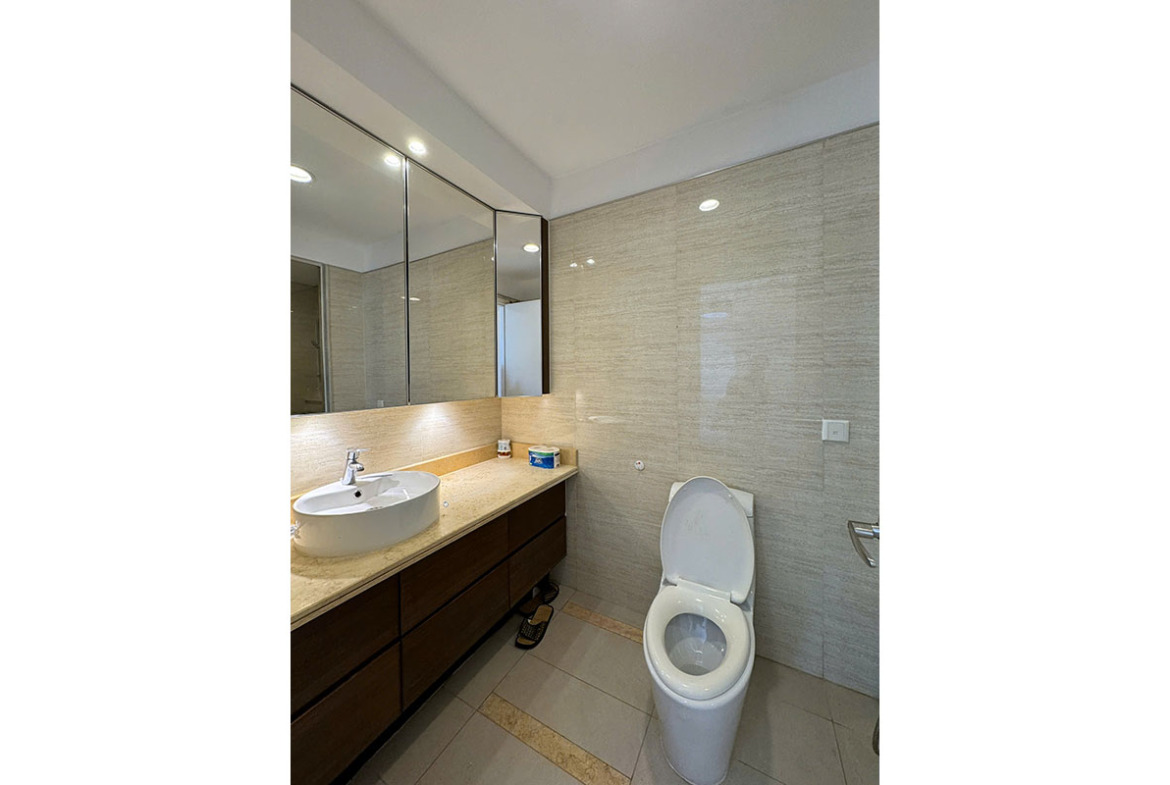 ID 2188 bathroom