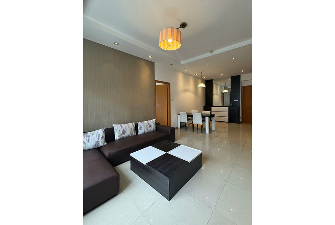 ID 2184 living room