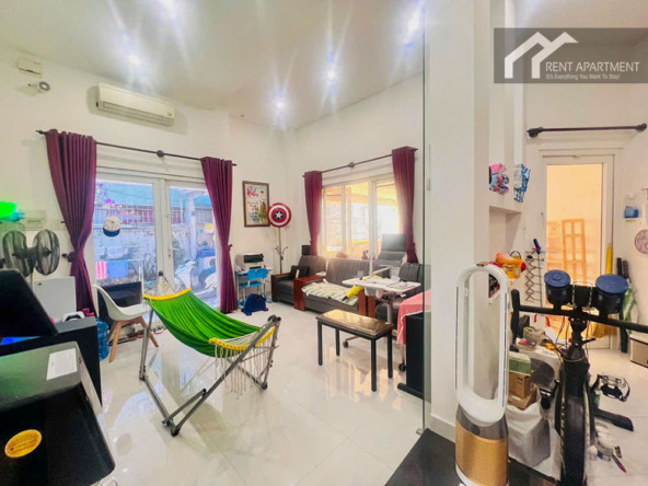 ID 2190 living room
