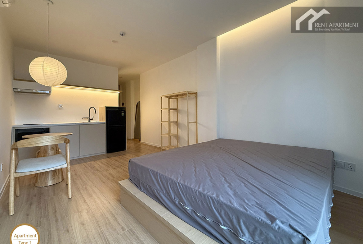 ID 2194 balcony bedroom