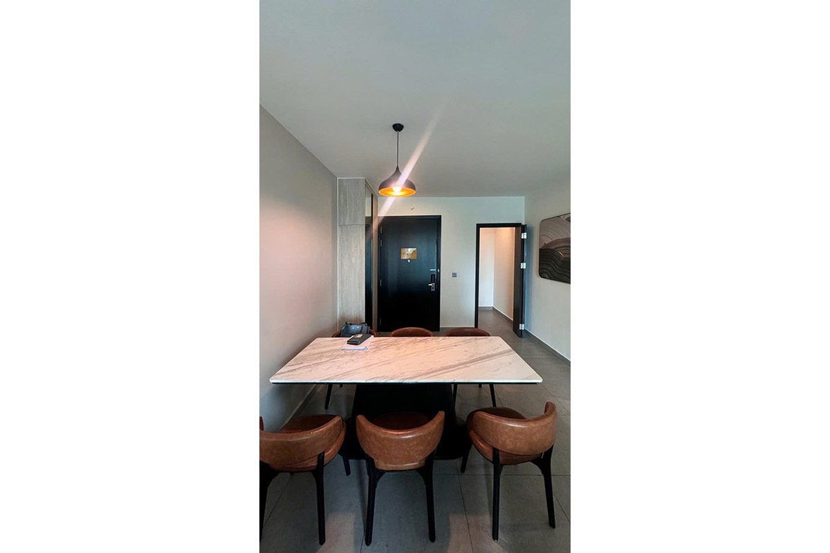 ID 2195 living room 3