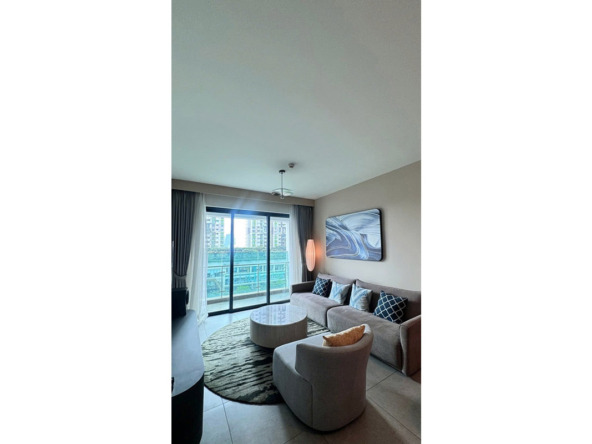 ID 2195 living space