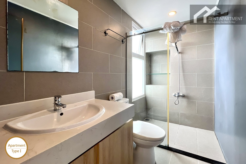 ID 2219 type 1 clean modern bathroom with sink and mirror