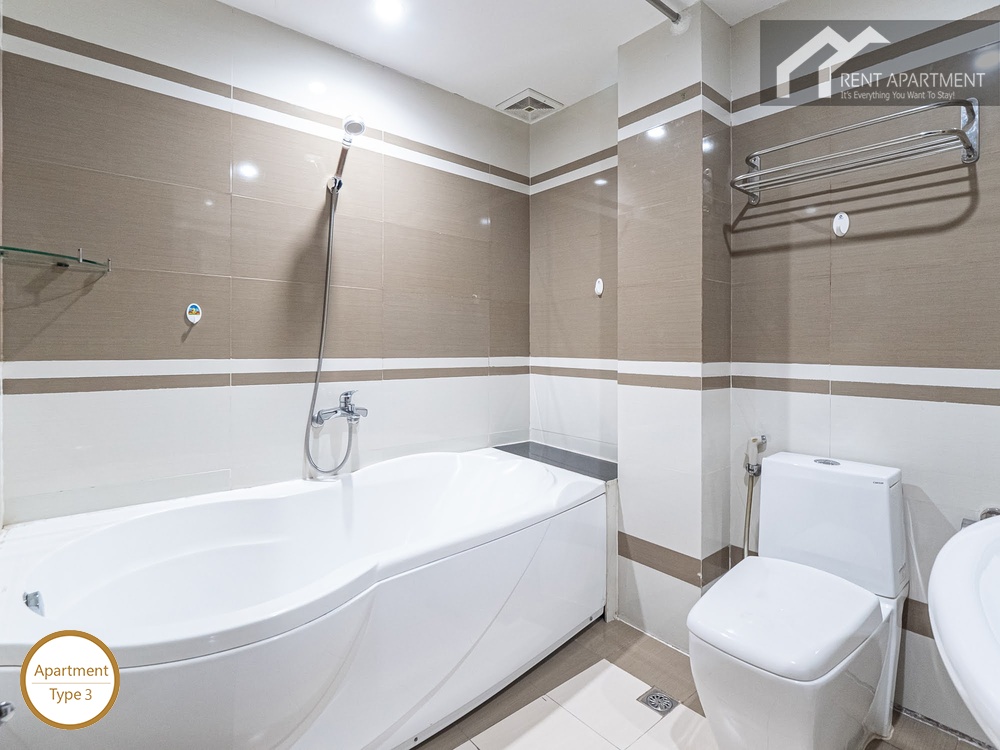 ID 2222 3br master bathroom with bathtub toilet and shower
