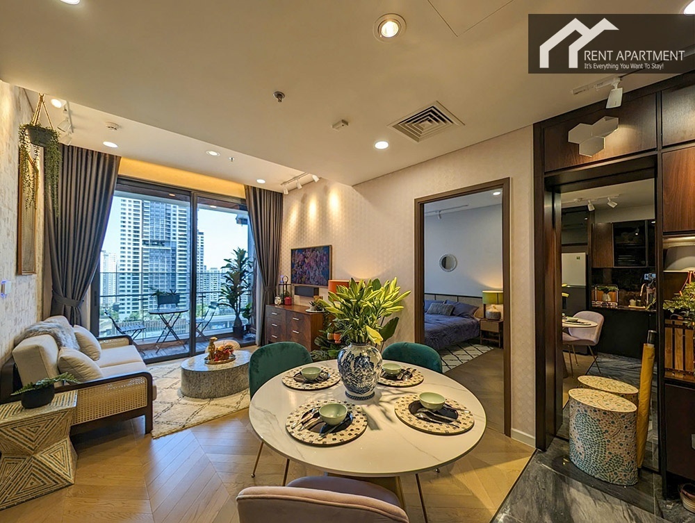 ID 2225 spacious dining and living area with bedroom entrance