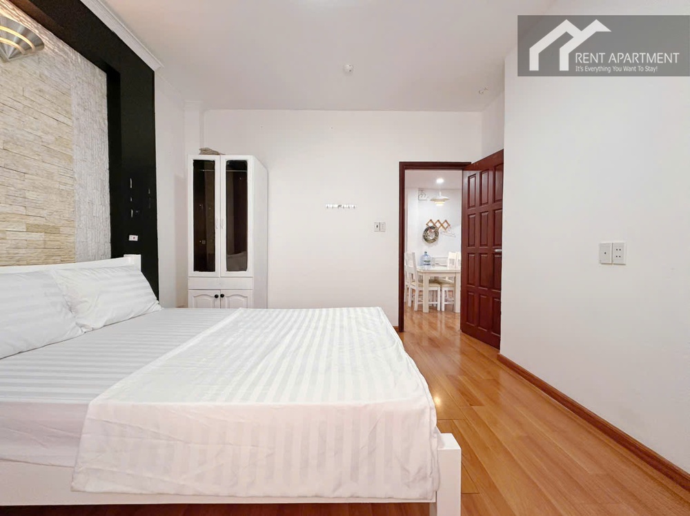 ID 2232 Bedroom 1 & Door View