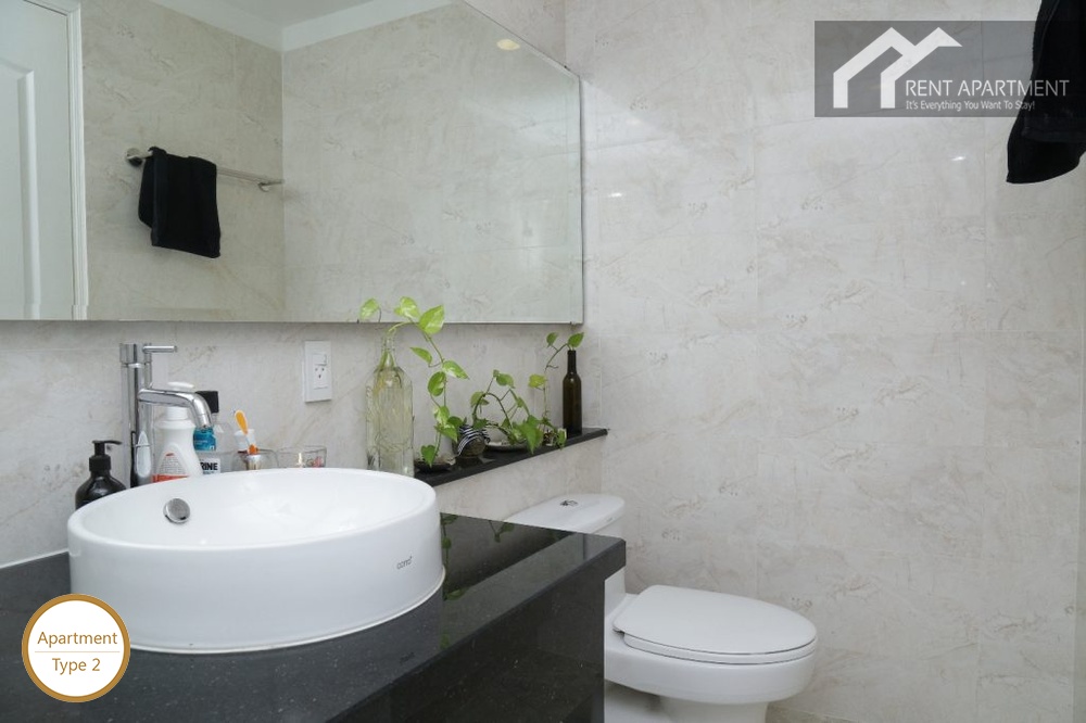 ID 2234 2br bathroom with vessel sink and large mirror