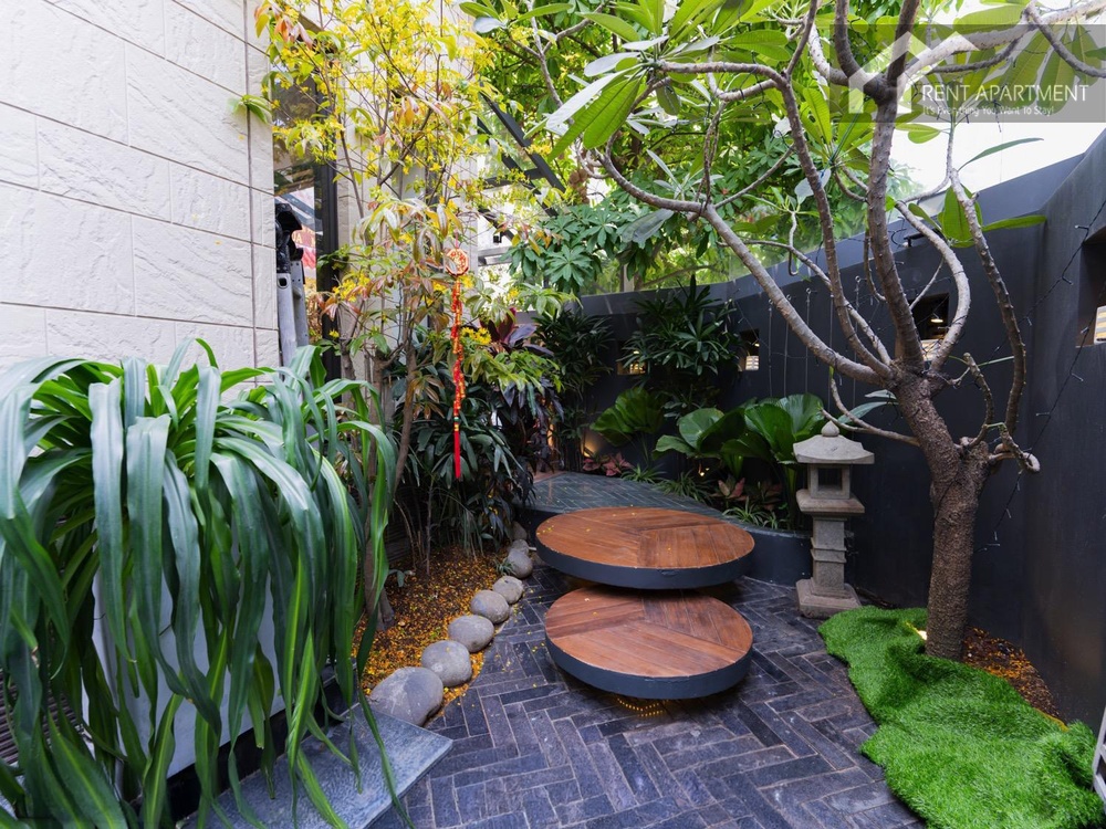 ID 2237 The modern Japanese outdoor style inspires excellent living with nature