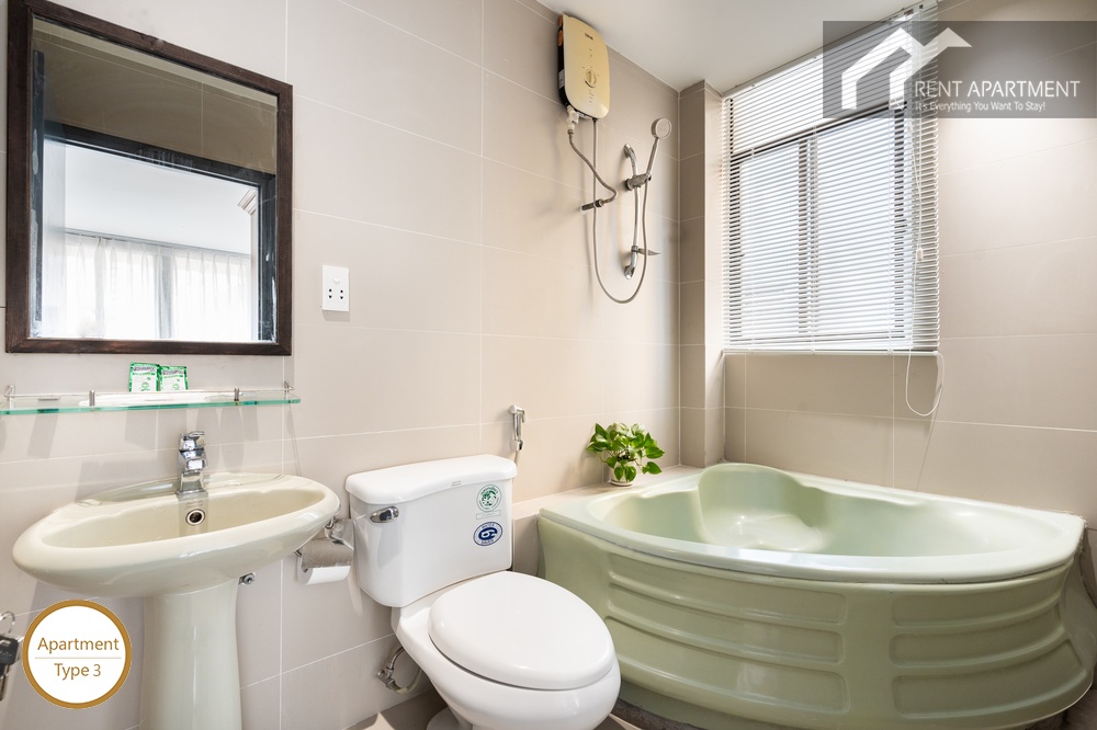 ID 2241 type 3 bathroom with bathtub