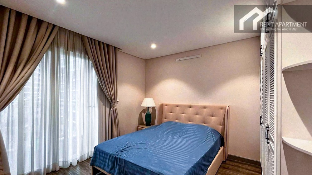 ID 2247 sliding glass doors leading to private balcony view 1