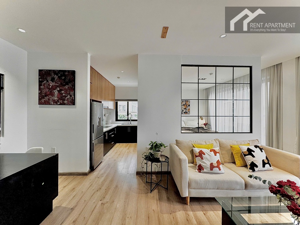 ID 2248 fully equipped kitchen with refrigerator and dining space