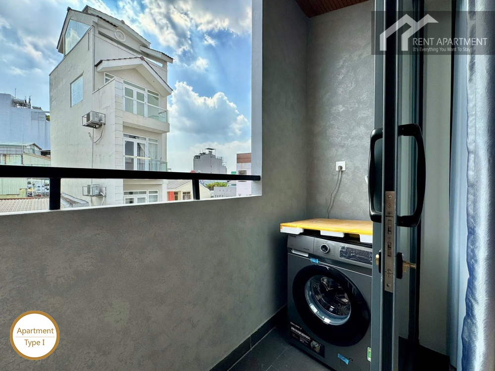 ID 2249 type 1 living room entertainment area with flat screen tv console