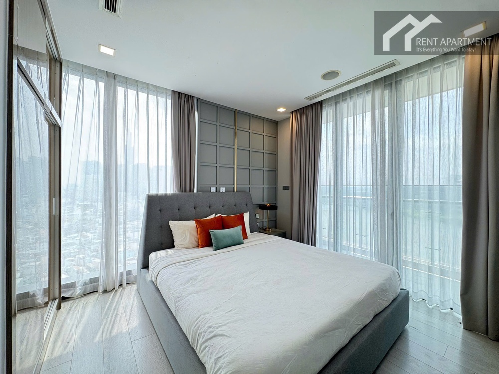 ID 2253 private balcony with panoramic urban cityscape view