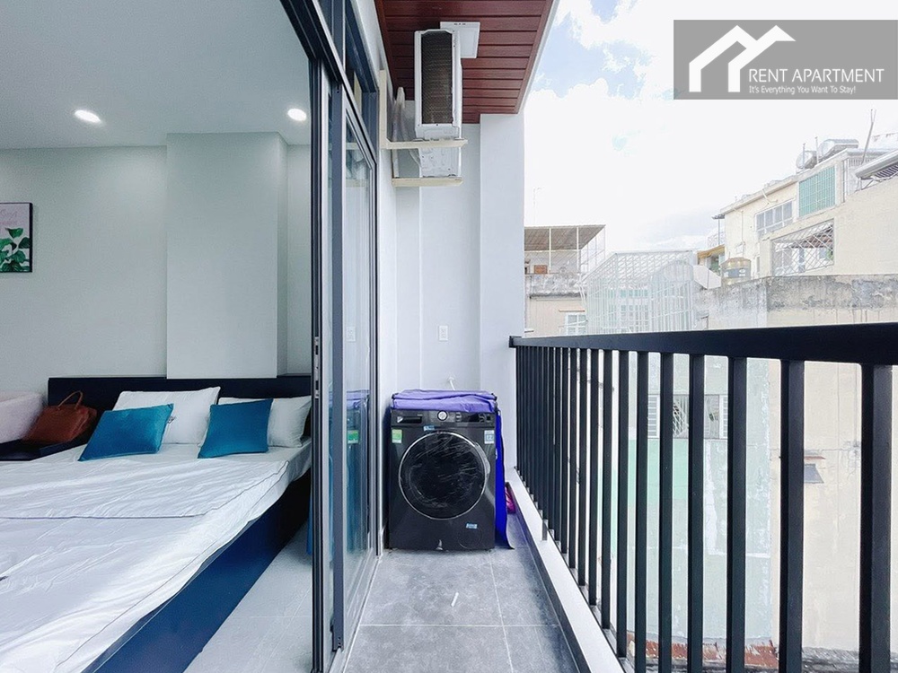 ID 2257 private balcony with washing machine next to bedroom sliding door