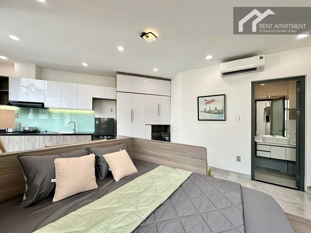 ID 2258 fully equipped kitchen with refrigerator and dining space