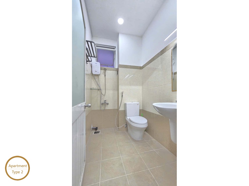 ID 2218 type 2 clean bathroom with toilet shower and water heater
