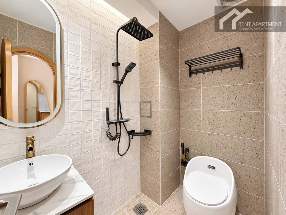 ID 2263 modern bathroom with black rain shower vessel sink and illuminated mirror